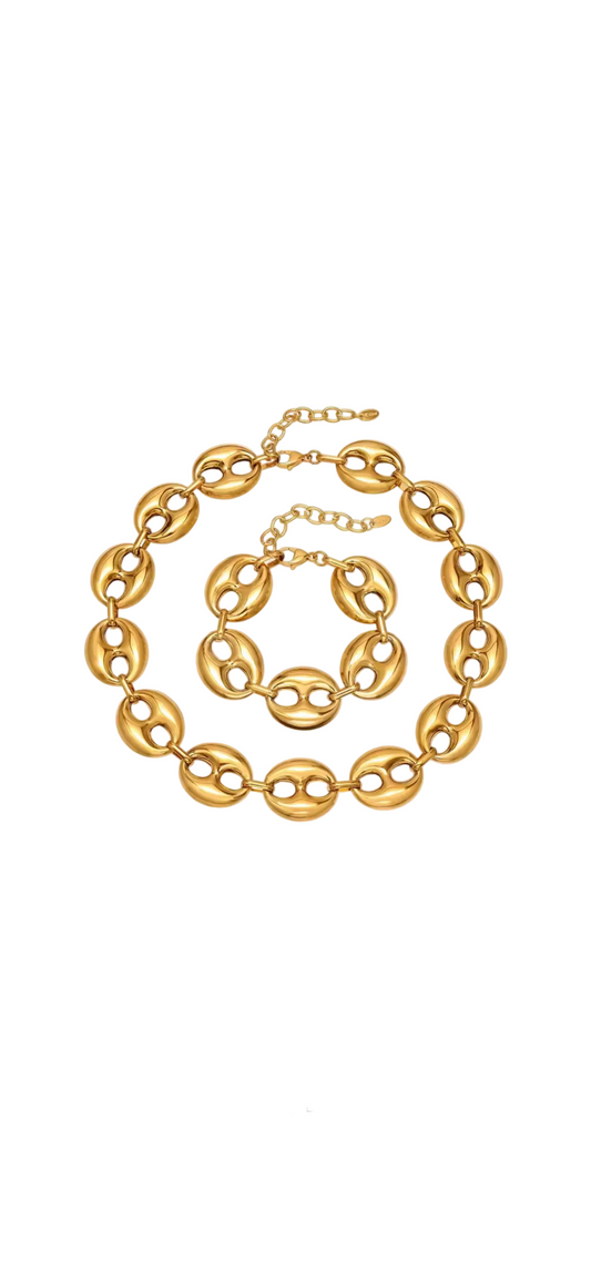 Sola Necklace