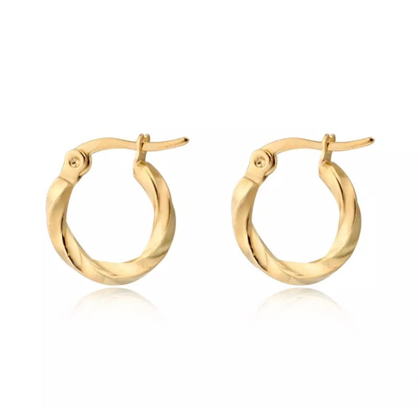 Twisted Hoop